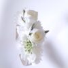 opaska wizytowa z dużymi białymi kwiatami dla dziewczynki