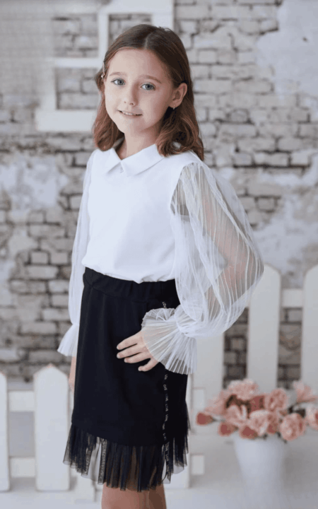 Bluzka z plisowanym tiulowym rękawem dla dziewczynki