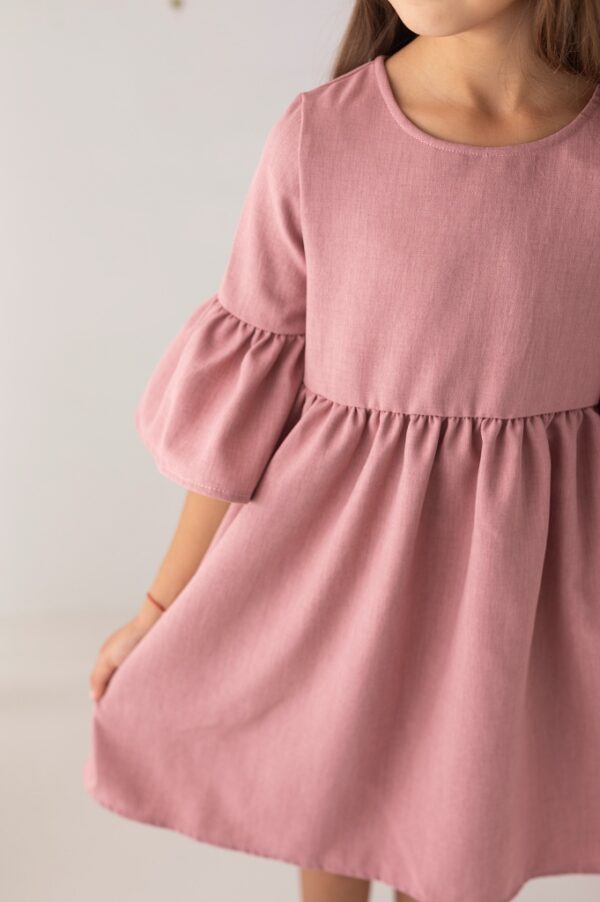 sukienka dla dziewczynki kolor jagodowy rekawy bufki gladka