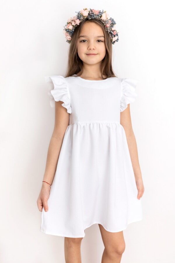 biała sukienka w lużnym stylu. boho dla dziewczynki