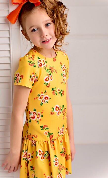 żółta letnia sukienka w kwiaty dla dziewczynki