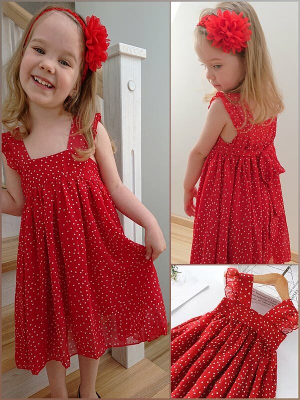 szyfonowa czerwona sukienka kropki modelka