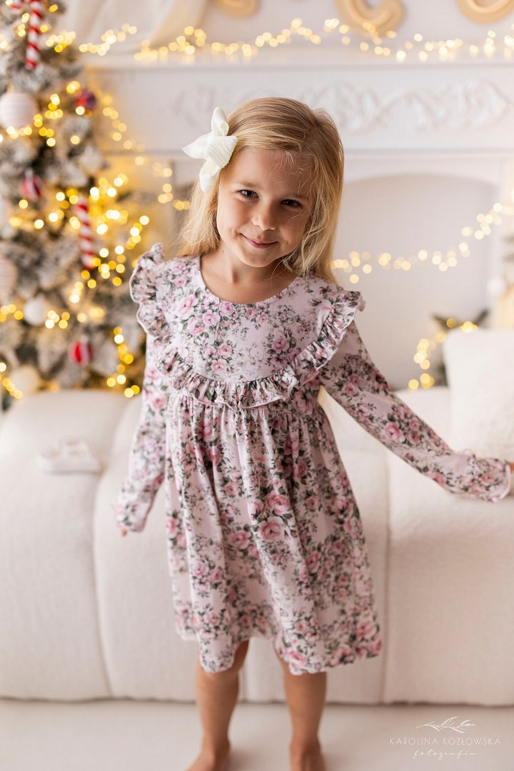 Bawełniana sukienka na długi rękaw w pudrowych kolorach, dla dziewczynki.