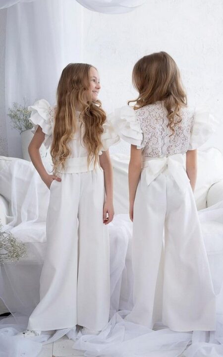 Sukienka dla dziewczynki kombinezon z koronkowymi plecami - ecru, widok z tyłu