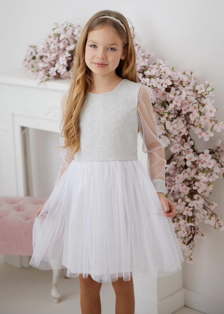 Baiała sukienka na przebranie po Komunii, długi rekaw