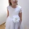 Sukienka dla dziewczynki biała beza z kwiatem, wersja druga