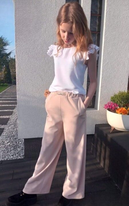 Szwedy dziewczęce w kolorze beżowym