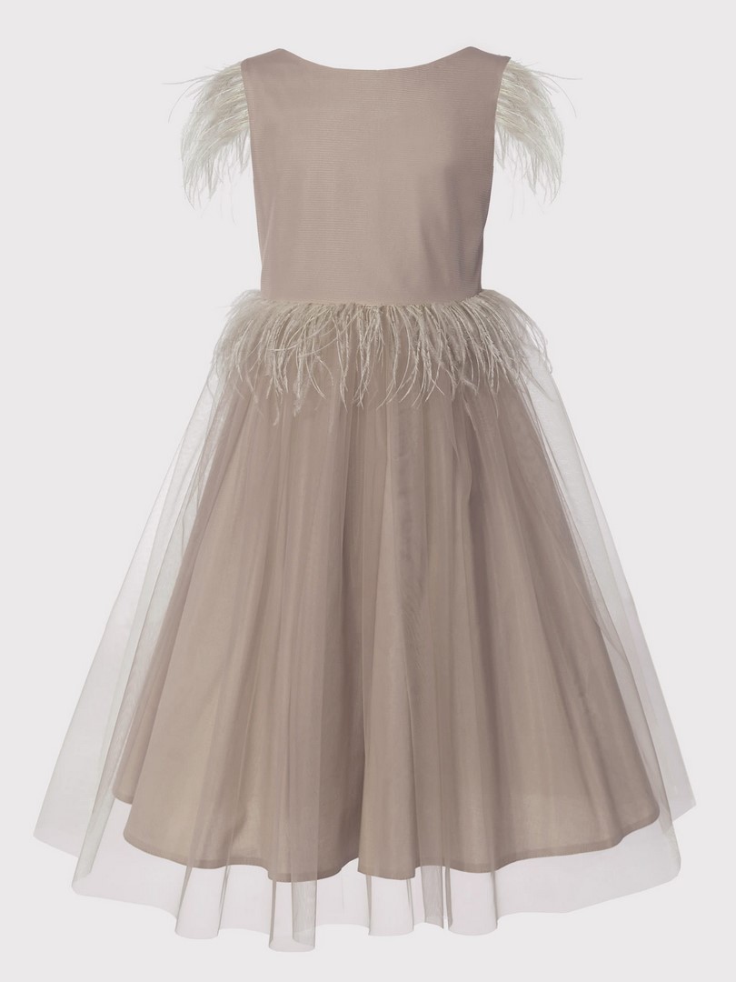 tiulowa sukienka przyozdobiona piorami w bezowym kolorze wzor