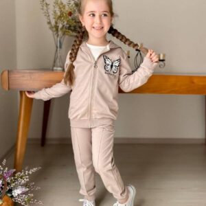Beżowy komplet trzyczęściowy dla dziewczynki