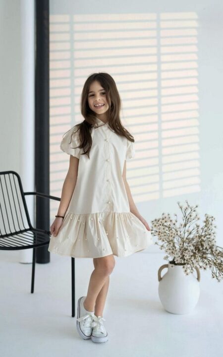 Bawełniana sukienka koszulowa w kolorze beżowym