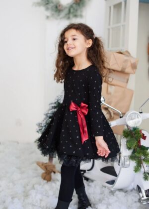 Czarna w srebrne serca