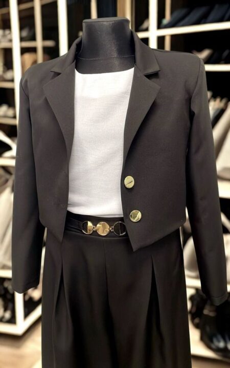 Czarny, żakiet z dwoma guzikami