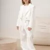 Elegancki garnitur w kolorze smietankowym