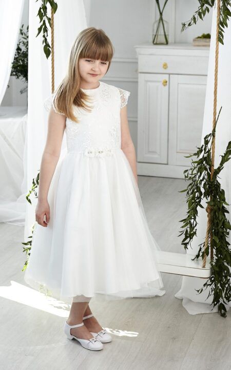Tiulowa sukienka dla dziewczynki z koronkowym górnym elementem w kolorze białym, idealna na uroczystości.